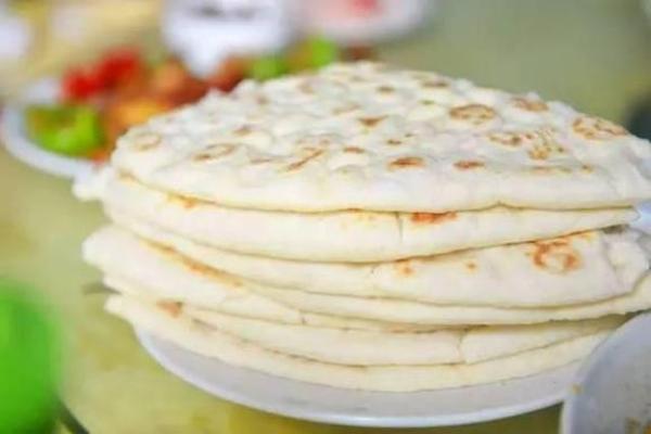 锡伯族的传统节日和风俗习惯有哪些？