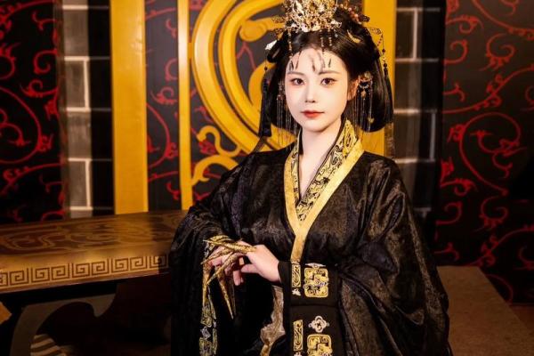 绝唱古今之女性者——女帝武则天的八字