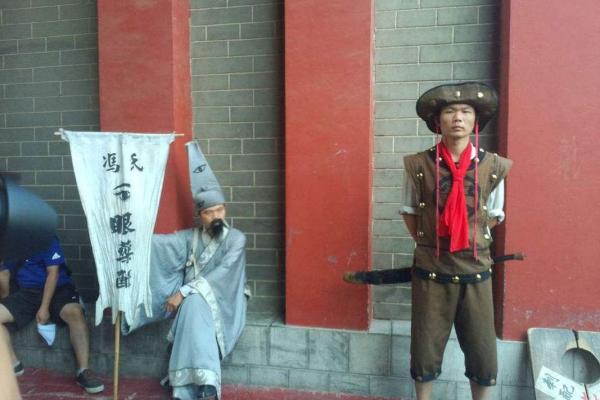 朋友去算命，算命先生说他命里无子。朋友当时就愣住了