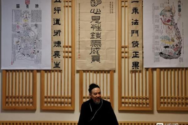 八字带铁扫