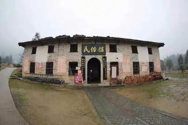 风水大师的_为什么门前要放把刀