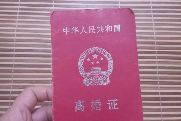 2019年3月17号辛时出生的男孩应该起什么样的名字姓名