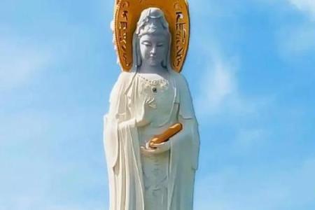 梦见观音菩萨现身天空有什么征兆