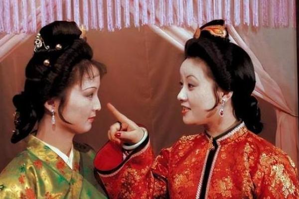 贾琏有那么多女人，到底谁才是他的最爱？曹雪芹八字给出答案