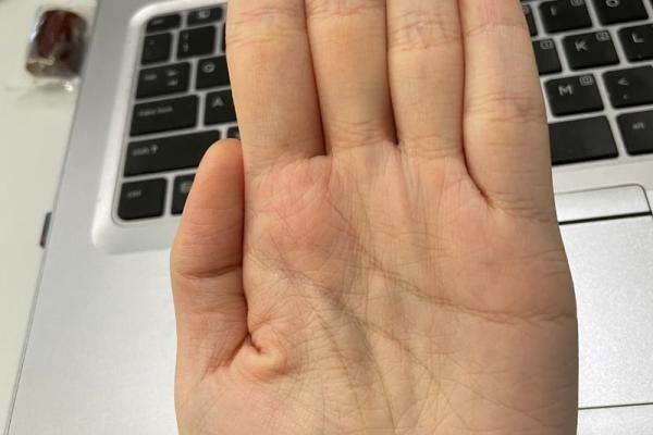 八字速推兄弟姐妹个数和排行