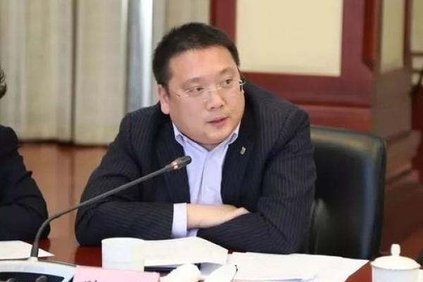 陈岩灵签