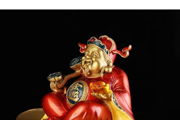 办公室桌子右手财神位放什么摆饰比较好