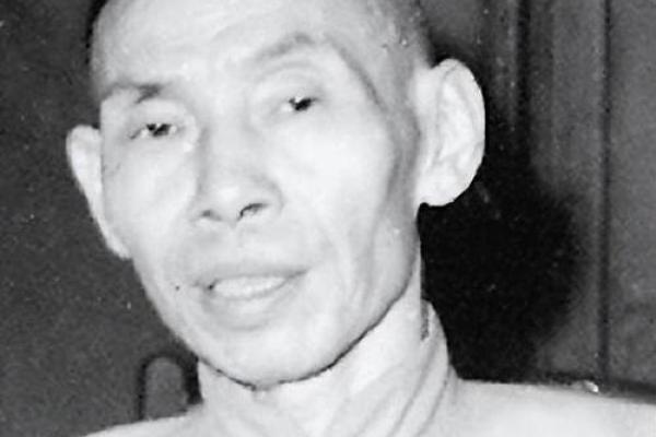 杜月笙八字命局详解