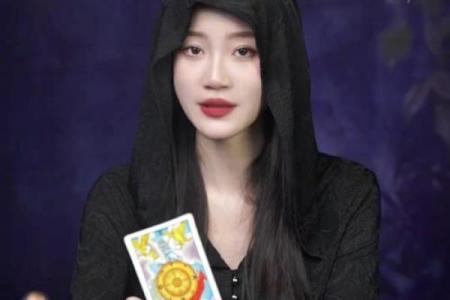 塔罗牌测试,你适合与极品大美女谈恋爱么